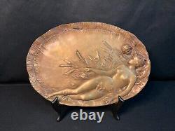 2212931 Art nouveau, vide poche bronze femme enfant aux roseaux vers 1900