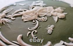 2 Plaques Wedgwood Biscuit Cameé Style Art Nouveau Femme Angelot A L'antique