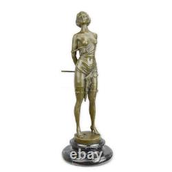 9934498-ds Sculpture en Bronze Femme Avec Cravache Base de Pierre 13x36cm