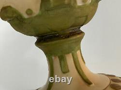 Ancien Art Nouveau Royal Dux Autrichien Poterie Vase W / Femme Visage Décoration