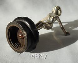 Ancienne mascotte automobile bouchon de radiateur art Nouveau bronze femme nue