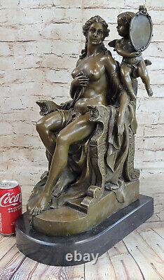 Art Déco / Nouveau Superbe Femme Holing Cure Bébé Putti Chair Bronze Sculpture