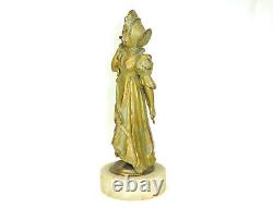 Art Nouveau Figurine Um 1900 Femme avec Le Écran