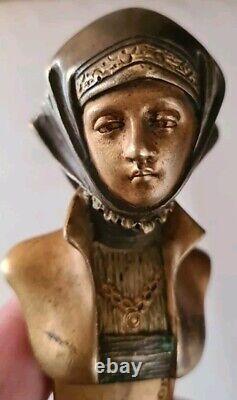Art Nouveau bronze doré coupe papier avec Boust Femme Signée A. CAROD
