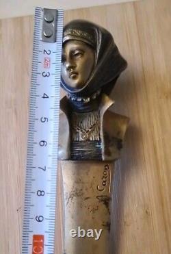 Art Nouveau bronze doré coupe papier avec Boust Femme Signée A. CAROD