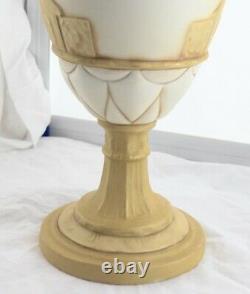 Beau Vase Royal Dux Femme Art Nouveau