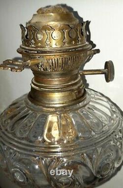 Belle Lampe Petrole Art Nouveau Femme