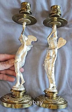 Bougeoirs 1900 drapés à l'antique Bronze argenté & doré Putto & femme papillon