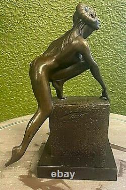Bronze Démon Diable Femme, Bronze Femelle à Cornes Démon Sur Marbre Base
