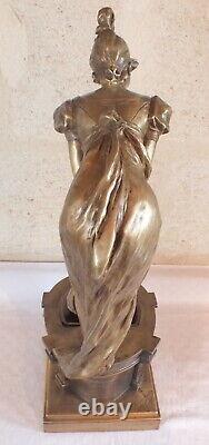 Bronze Femme à La Fontaine De Georges Van Der Straeten Art Nouveau