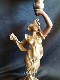 Bruchon / Paire de lampes à pétrole régule & verre émaillé / Femmes Art Nouveau