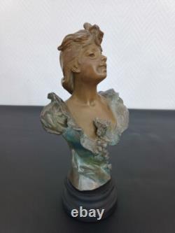 Buste de femme signé Alfred Foretay (1861-1944) en régule-Art Nouveau
