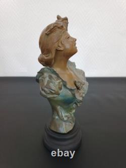 Buste de femme signé Alfred Foretay (1861-1944) en régule-Art Nouveau
