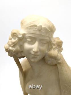 Buste de jeune femme orientale Art nouveau en albâtre vers 1900