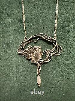Collier Argent Massif Art Nouveau Décor Femme Profil Style Art Nouveau 925