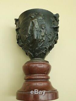 Coupe en bronze dans le gout de art nouveau, frise de femmes et enfants 19 cm
