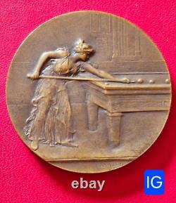 Fabricant de Billard Très Rare Art Nouveau Femme Jouant Au Billard Vers 1910
