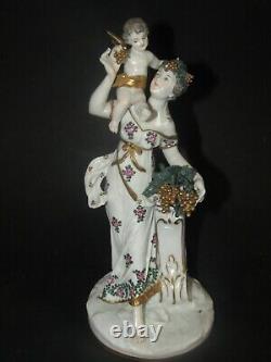 Femme Allegorie Et Ange En Porcelaine Ernst Böhne