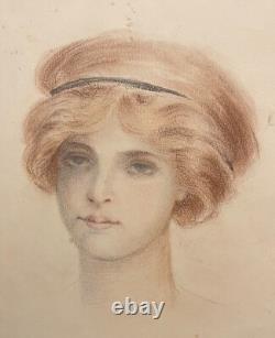 Femme art nouveau vers 1910 coiffure anonyme pastel fixé France