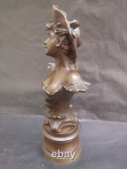 Figurine femme art nouveau bronze patine brune hauteur 28 cms jugendstil 3 kgs
