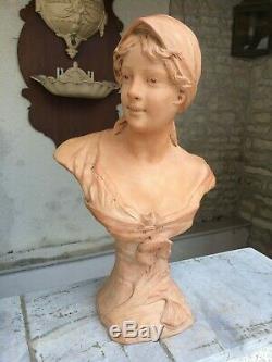 Grande Statue buste de femme Art Nouveau terre cuite Epoque 1900 signée