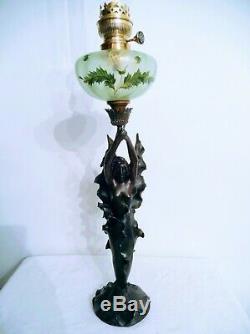 Grande lampe à pétrole art nouveau, femme, chardons, J. Causse, réservoir émaillé