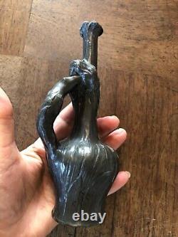 JOLI PETIT SOLIFLORE EN ÉTAIN, ANSE FEMME NUE, ART NOUVEAU signé C de FRANOZ