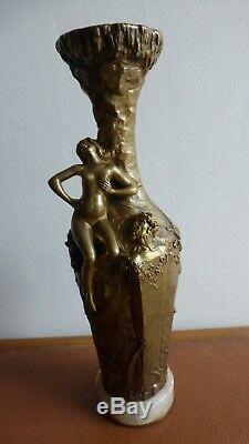 Jules André MELIODON. Vase bronze doré femme et faune. Art Nouveau. Antique vase