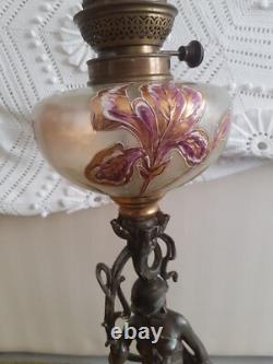 LAMPE A PETROLE ART NOUVEAU REGULE FEMME IRIS ErnestFERRAND TB RESERVOIR EMAILLE