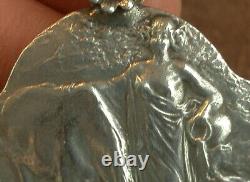 MAGNIF MIROIR DE POCHE OU DE CHATELAINE ART NOUVEAU en ARGENT FEMME & CHEVAL