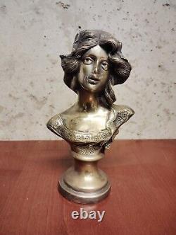 Magnifique Buste Femme En Bronze Doré Art Nouveau Non Signé 40 Centimètres