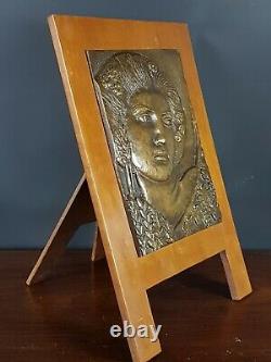 Marc Leriche Portrait de jeune femme sur bronze Art nouveau Très bel patine
