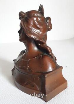 Marcel RENARD paire bustes de jeunes femmes Art Nouveau