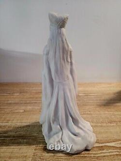 Mougin Frères Nancy Biscuit de grès porcelainique Statue femme Art Nouveau