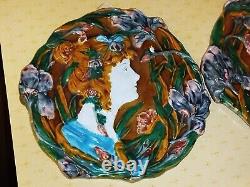 Paire Assiettes/Applique Murale Barbotine Majolique Décor Femme Art Nouveau