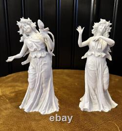 Paire De Statuette ancienne Biscuit Jeune Femme Art Nouveau