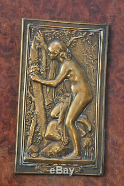 Plaque bronze Art Nouveau Femme nue Daniel Dupuis 1900 Nude woman Jugendstil