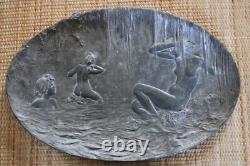 Plat en Etain Signé Emmanuel Villanis Femme Nue 1900 Art Nouveau