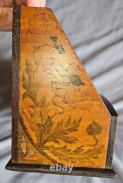 Range courrier / lettres 1900 bois gravé & nacre Femme Fleur Libellule dlg Mucha