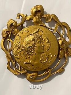 Rare Grande Boucle de ceinture laiton profil femme dans pavot, Irys, Art Nouveau