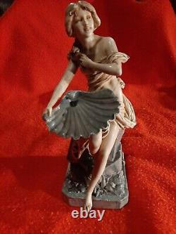 Royal Dux Bohemia Sculpture En Céramique Art Nouveau Femme Au Coquillage