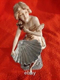 Royal Dux Bohemia Sculpture En Céramique Art Nouveau Femme Au Coquillage