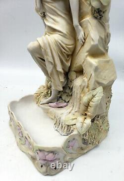 Royal Dux Bohemia Vase Sculpture En Ceramique Art Nouveau Femme A La Fontaine