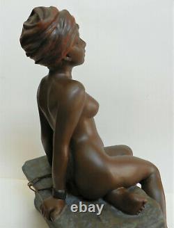 Sculpture Emanuel Villanis Captive femme nue enchainée époque Art Nouveau