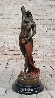 Sculpture En Bronze D'Une Femme Nue Abstraite Art Nouveau Moderne Par P. Delore