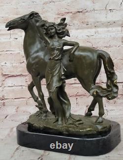 Sculpture En Bronze Milo Femme Et Cheval Style Art Nouveau Ouvre D'Art Signée