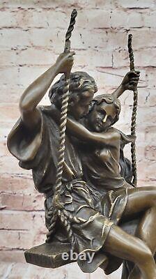 Sculpture En Bronze Signée Cesaro Vintage Homme Et Femme Art Nouveau