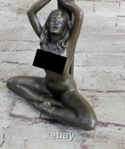 Sculpture Statue Figure Érotique De Femme Nue En Bronze Art Nouveau