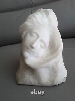 Sculpture en albâtre visage de femme art nouveau non signé