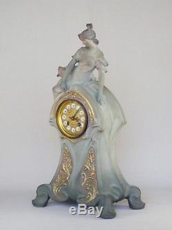 Sculpture statue pendule Art nouveau femme céramique de Charenton